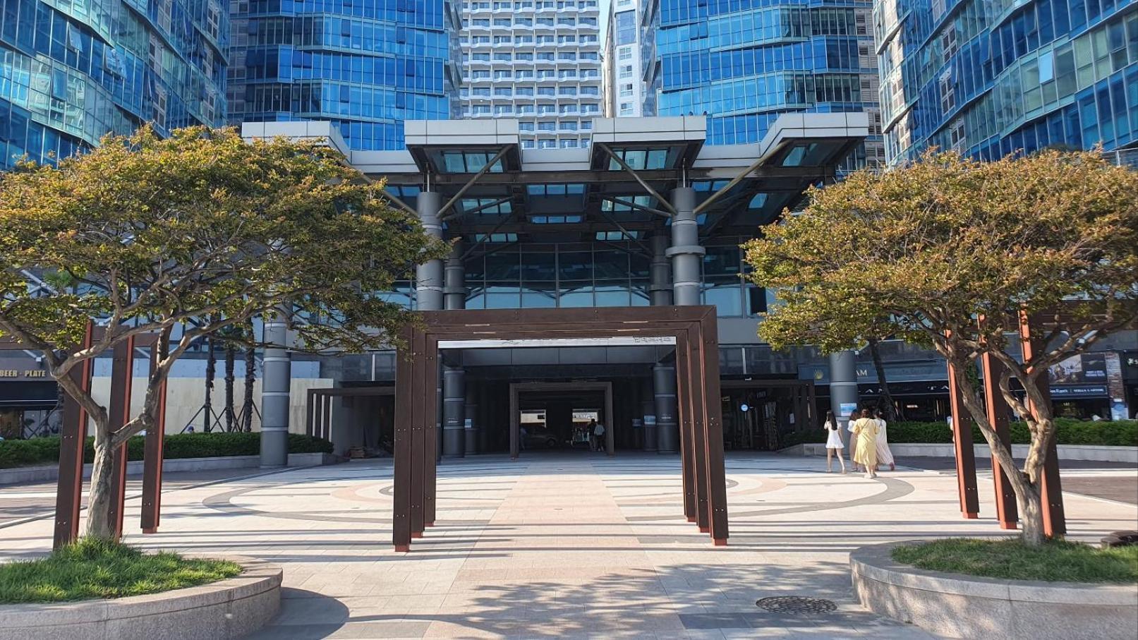Haeundai Beach 1 Cho Apartment Busan Exterior photo